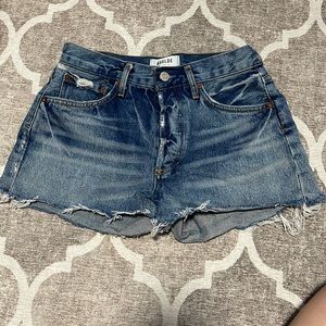 AGOLDE jean shorts. Size 25